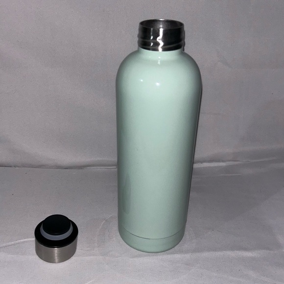 Room Essentials Target Bottle Double Wall Insulated Hot and Cold Drink Thermal - Picture 3 of 9